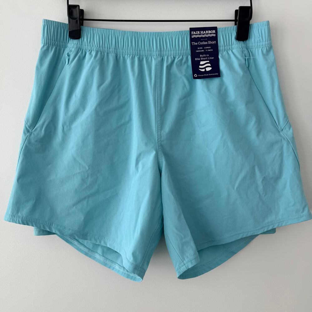 NWT Fair Harbor Corliss Short 7 Inch Inseam Aqua Blue Lined Zip Pocket Womens L